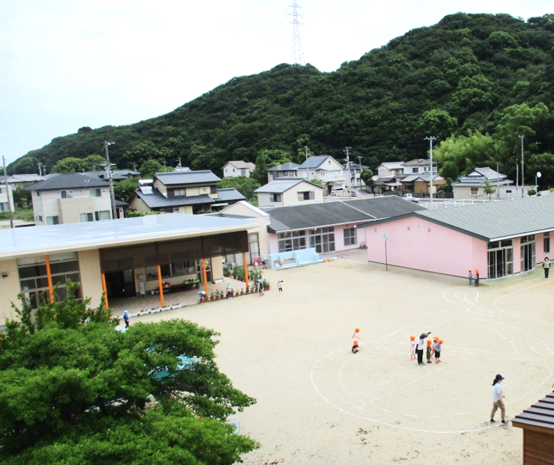 公私連携幼保連携型認定こども園成稔