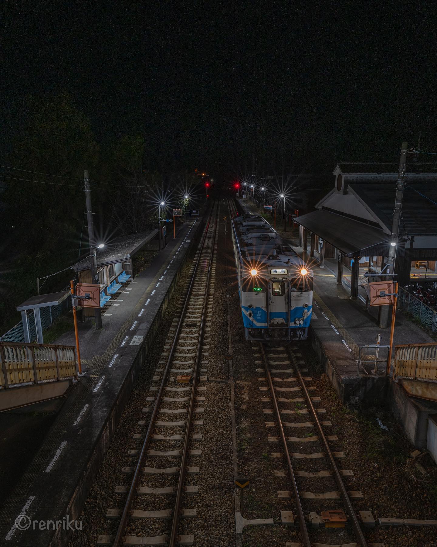 板東駅